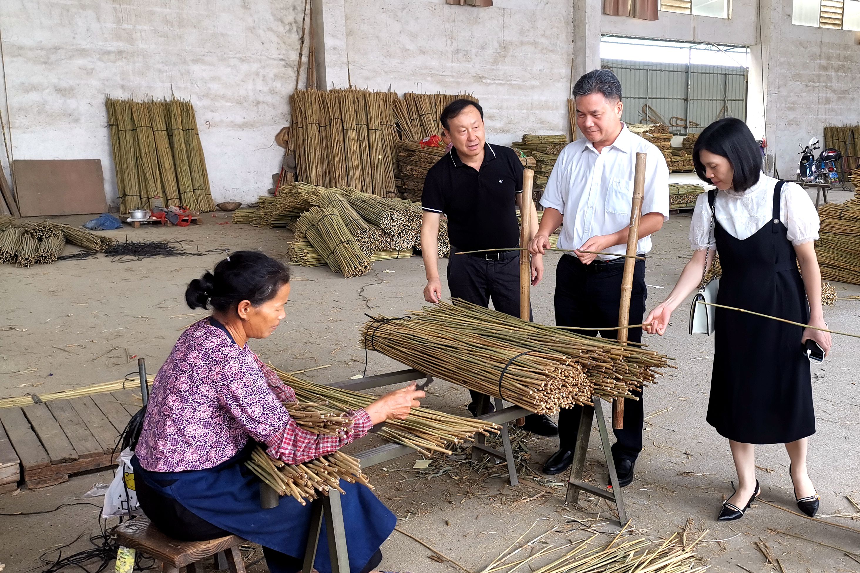 奮戰(zhàn)100天 沖刺2022年 |中小擔保黨建領航 實干篤行 奮力攻堅全年目標任務